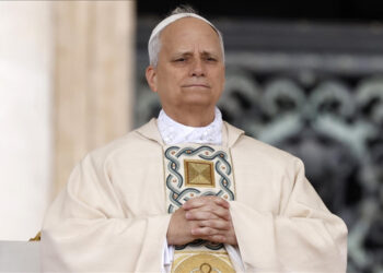 Papa Qəzzada daimi atəşkəsə çağırdı