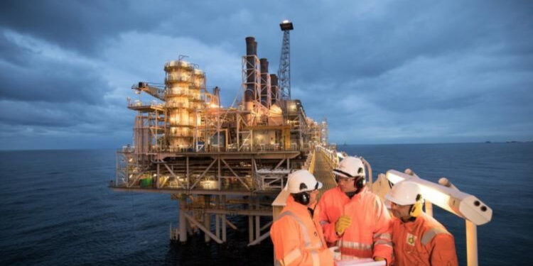 Azərbaycan nefti neçəyə satılır?