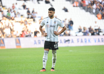 “Beşiktaş” onunla da yollarını ayırdı
