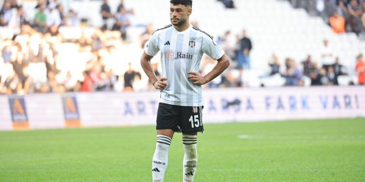 “Beşiktaş” onunla da yollarını ayırdı