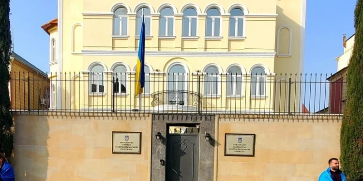 Ukrayna səfirliyində başsağlığı kitabı açılıb