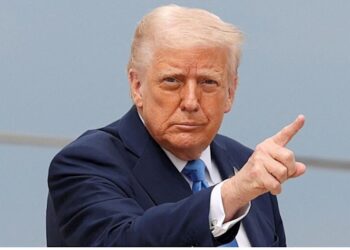 “Mən diktator deyiləm, amma bir çox amerikalı bunu istəyir”