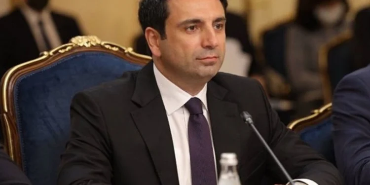 Spiker: Ermənistan parlamentində müxalifət yoxdur