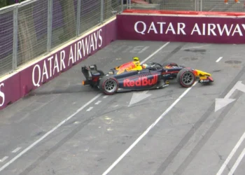 “Formula 2” pilotu Bakıda keçirilən sərbəst yürüşdə uğursuzluqla üzləşib