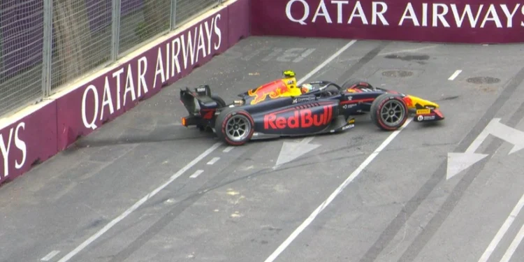 "Formula 2" pilotu Bakıda keçirilən sərbəst yürüşdə uğursuzluqla üzləşib