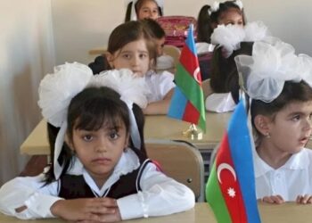 Məktəbə yeni başlayan uşaqların valideynlərinə XƏBƏRDARLIQ