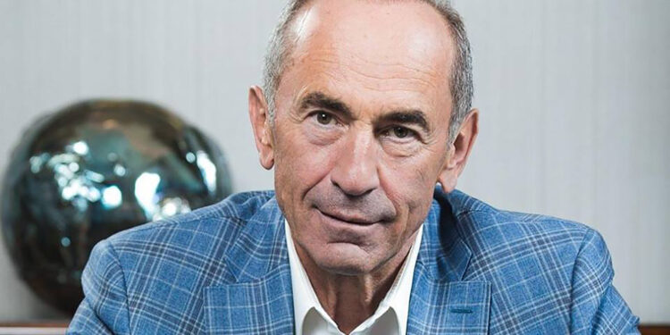 Köçəryan məhkəmə önünə çıxarıldı