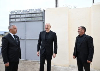 İlham Əliyev Xocalının Seyidbəyli kəndində olub – FOTOLAR