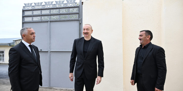 İlham Əliyev Xocalının Seyidbəyli kəndində olub - FOTOLAR