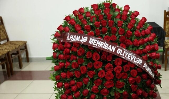 Prezident və Birinci vitse-prezident Cabir İmanovun vida mərasiminə əklil göndərib