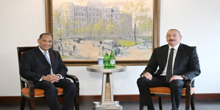 İlham Əliyev Nyu-Yorkda ABŞ Ticarət Palatasının baş vitse-prezidenti ilə görüşüb