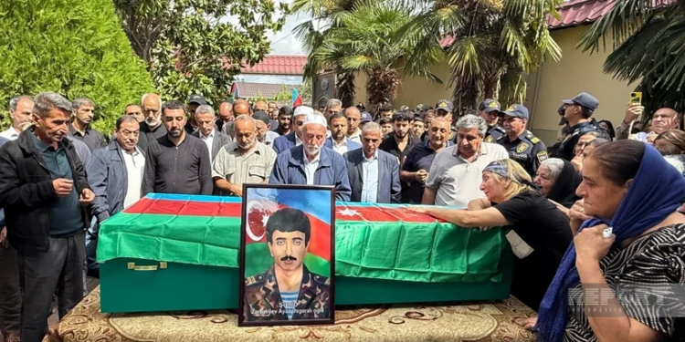 Göyçayda Birinci Qarabağ müharibəsinin itkin şəhidi dəfn olunub - YENİLƏNİB