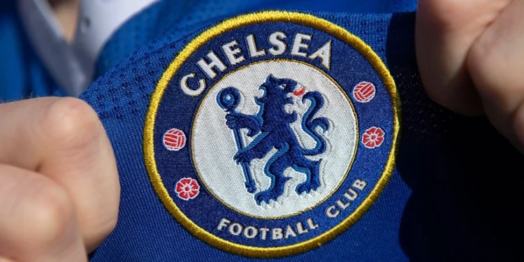 "Çelsi" iki yarımmüdafiəçisi ilə bağlı qərar verdi