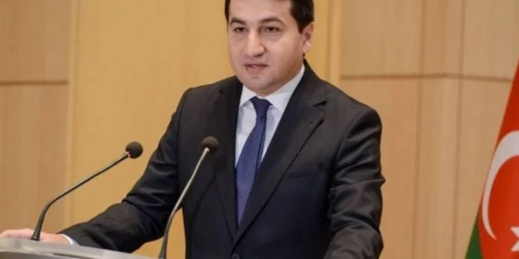 "Bu, Vətən müharibəsidir!" - Hikmət Hacıyevin hərbi əməliyyatlarla bağlı ilk brifinqi