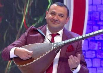 Aşıq Namiqdən 940 manatlıq borcla bağlı açıqlama: “300-400 minlik evdə qalıram…”