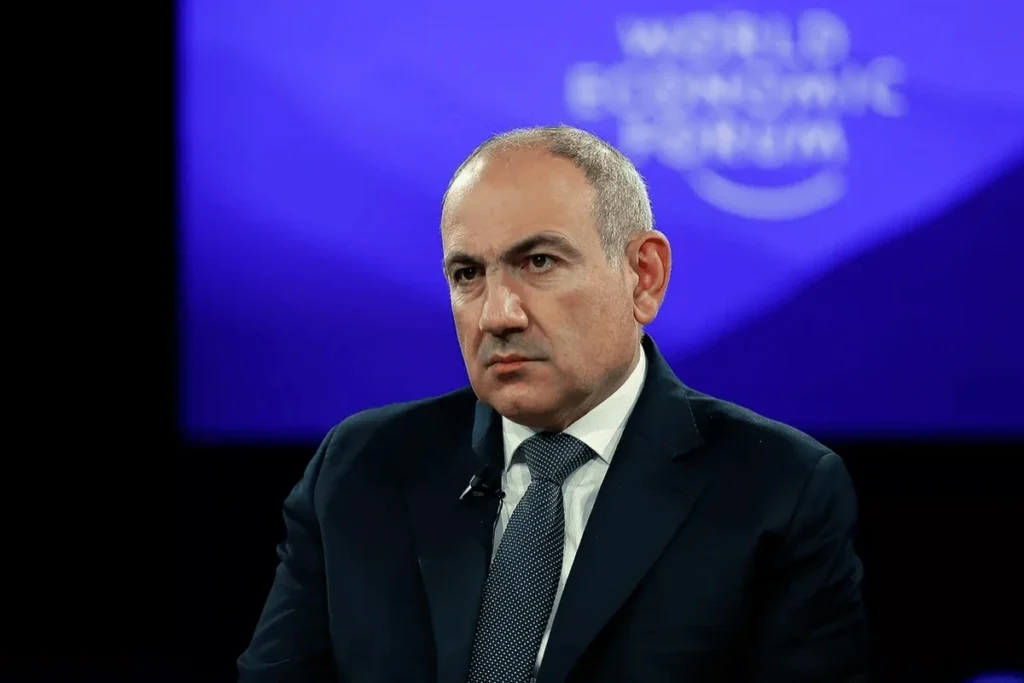 Keçmişdə Ermənistan digər dövlətlərin hesabına mövcud olub