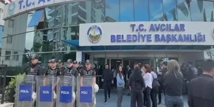 Türkiyədə daha 2 bələdiyyəyə qarşı əməliyyat - saxlanılanlar var