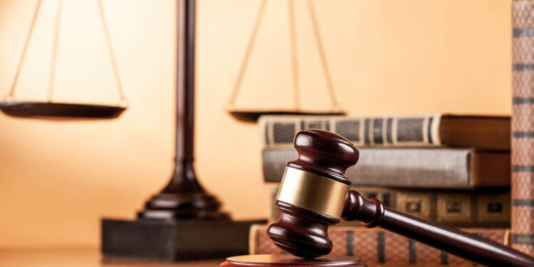 Sabiq birlik sədrinin məhkəməsi başlayıb