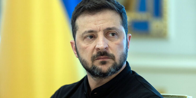 Zelenski: Nəhayət ki, Rusiyadan siqnallar eşidirik