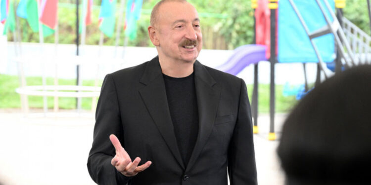 Prezident: Xankəndi tələbələr şəhəri olacaq