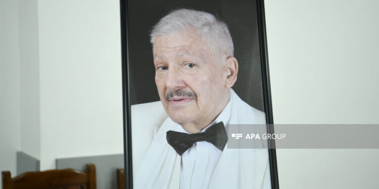 Xalq artisti ilə vida mərasimi keçirilir, Prezident və xanımı əklil göndərib - FOTO