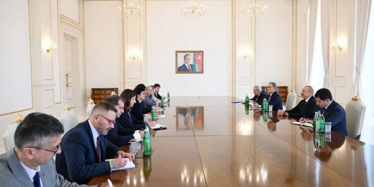 Aİ Cənubi Qafqazda sülh prosesində iştirak etməyə hazırdır