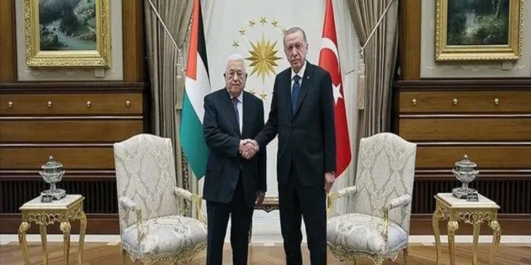 Ərdoğan Mahmud Abbasla görüşüb