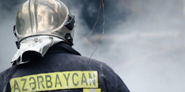Abşeronda anbarda güclü yanğın baş verib - YENİLƏNİB