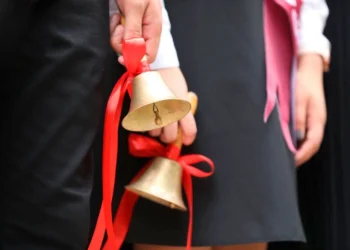 Kəlbəcərdə 33 il sonra ilk zəng çalınıb