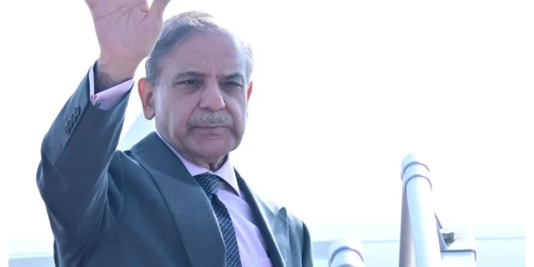 Şahbaz Şərif Dohaya yollanır