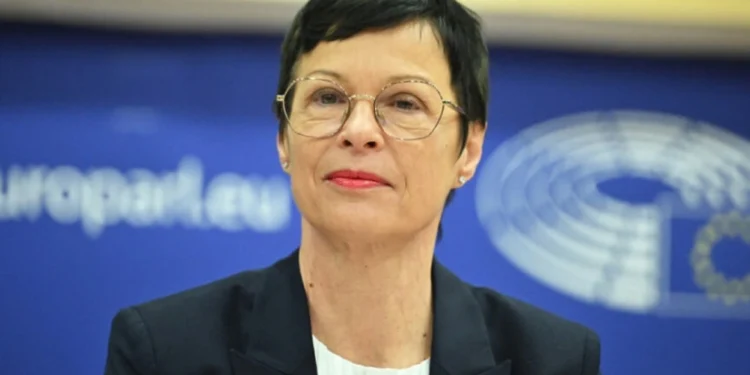 Aİ və Ermənistan heç vaxt indiki qədər bir-birinə yaxın olmayıb