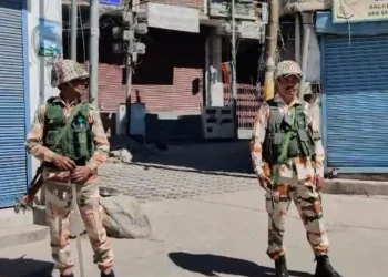 Hindistanda komendant saatı tətbiq edilib – 50 nəfər saxlanılıb