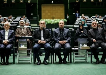 İran parlamenti qapalı toplantı keçirir