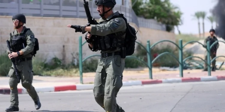 İsrail Qəzza sakinlərinin təxliyəsi üçün əlavə dəhliz açıb