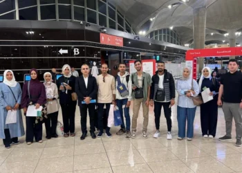 Azərbaycan 14 fələstinli tələbəni Qəzzadan təxliyə edib