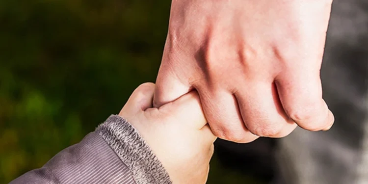 Valideynlərini itirmiş uşaqlarla bağlı YENİLİK - birdəfəlik müavinət ...