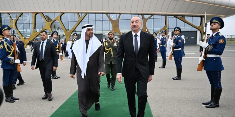 BƏƏ Prezidentinin Azərbaycana rəsmi səfəri başa çatıb