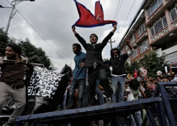Nepal ordusunun komandanı etirazçılara müraciət edəcək
