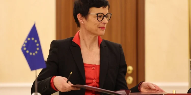 Marta Kos Azərbaycandan sonra Ermənistana gedəcək