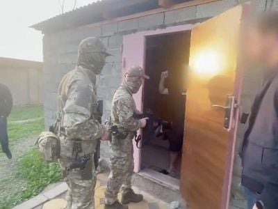 Mahaçqalada reabilitasiya mərkəzinin əməkdaşları saxlanıldı - SƏBƏB