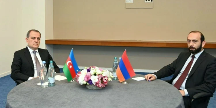 XİN başçıları Nyu-Yorkda dialoqu davam etdirmək barədə razılığa gəldi