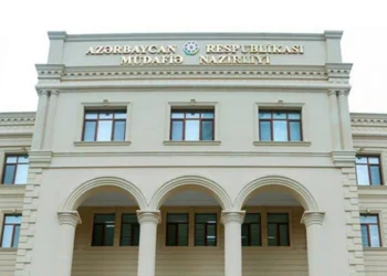 MN: Gənc əsgərlərlə görüşə məhdudiyyət qoyulub