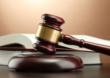 ABŞ səfirliyinə qarşı yarım milyon manatlıq dələduzluqla bağlı məhkəmə başlayıb