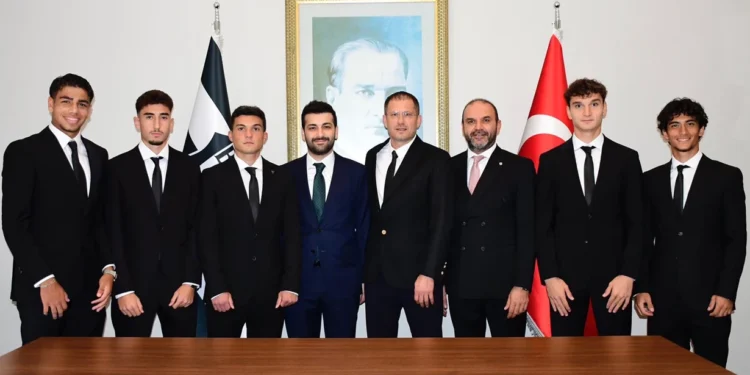 "Beşiktaş"dan 5 transfer - SİYAHI