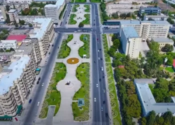 Bakının bu küçəsində hərəkətin təşkilində dəyişikliklər edilir