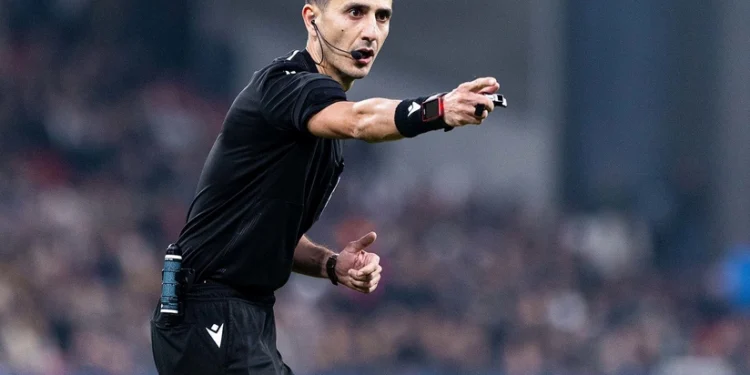 "Qarabağ" və "Neftçi"nin oyunlarını FIFA referiləri idarə edəcək