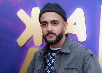 Hüseynin evinə hücum edən qadın saxlanıldı