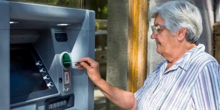 Azərbaycanda pensiya sistemi dəyişir: vətəndaşları nə gözləyir? – Yeni seçim