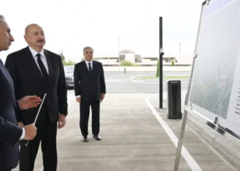 Prezident “BakuBus” MMC-nin Gəncə Avtoparkının açılışında iştirak edib