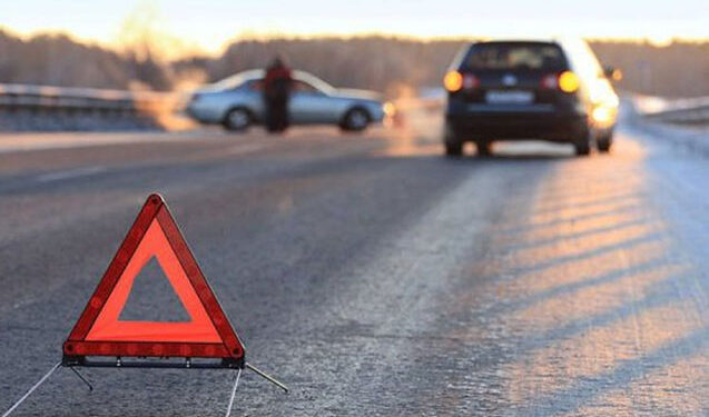 Kəlbəcərdə yük maşını aşdı - xəsarət alanlar var